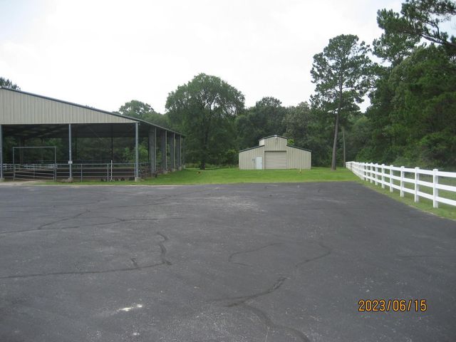 30075 Round Up Drive, Waller, TX 77484