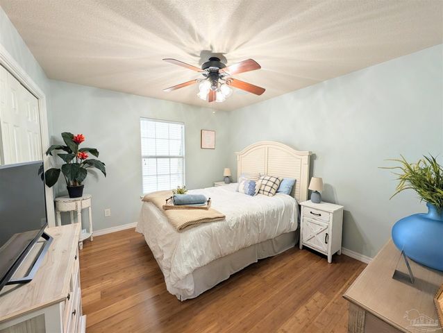 629 Downhaul Dr, Pensacola, FL 32507