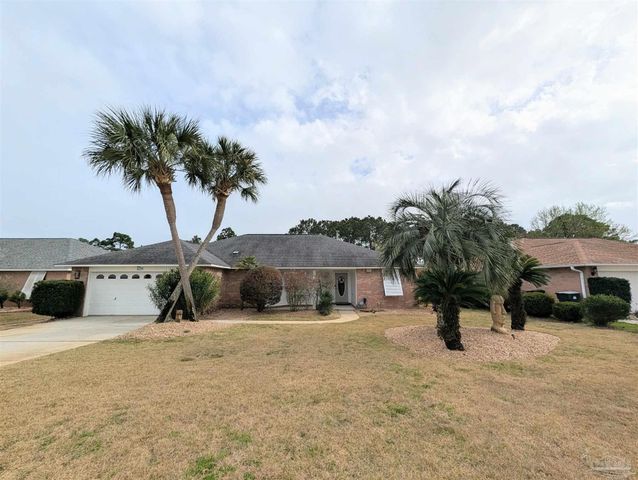 629 Downhaul Dr, Pensacola, FL 32507