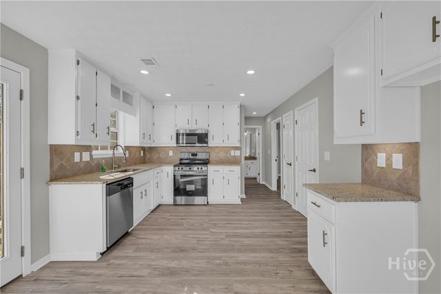 154 Williamsburg way, Winder, GA 30680