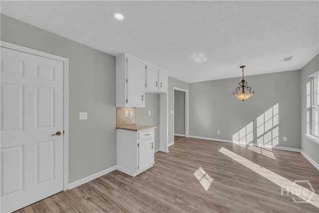 154 Williamsburg way, Winder, GA 30680