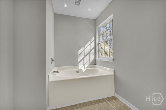 154 Williamsburg way, Winder, GA 30680