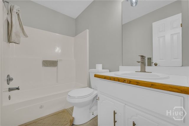 154 Williamsburg way, Winder, GA 30680