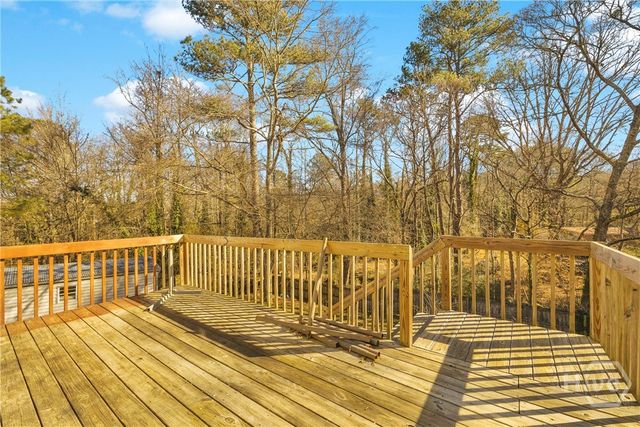 154 Williamsburg way, Winder, GA 30680