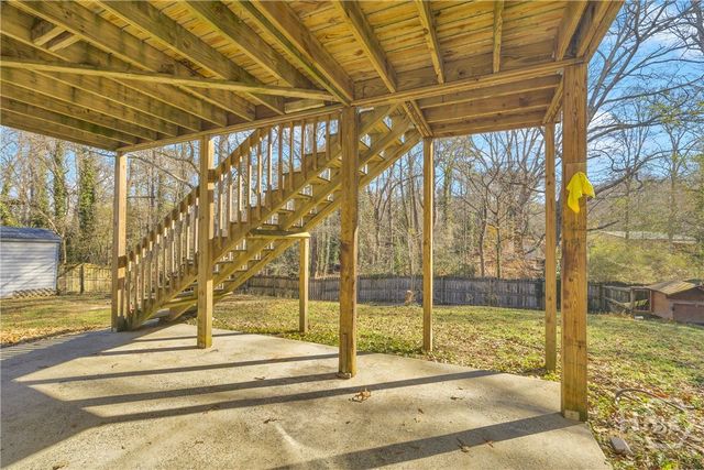 154 Williamsburg way, Winder, GA 30680