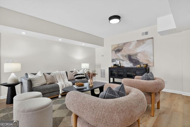 1470 Rolling Links Drive, Milton, GA 30004