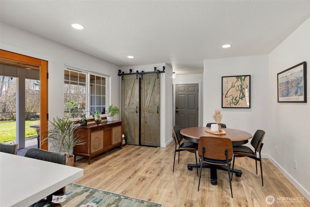 4075 Farmer Dell Road E, Port Orchard, WA 98366