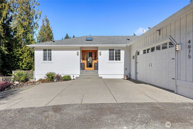 4075 Farmer Dell Road E, Port Orchard, WA 98366