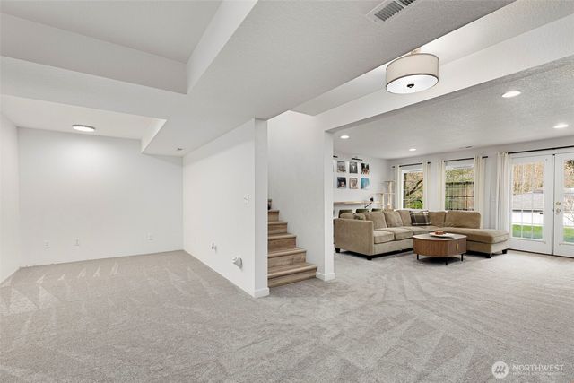 4075 Farmer Dell Road E, Port Orchard, WA 98366