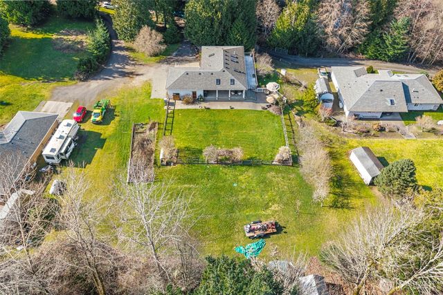 4075 Farmer Dell Road E, Port Orchard, WA 98366