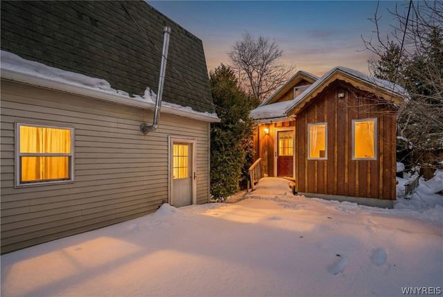 5216 Orchard Avenue, Hamburg, NY 14075