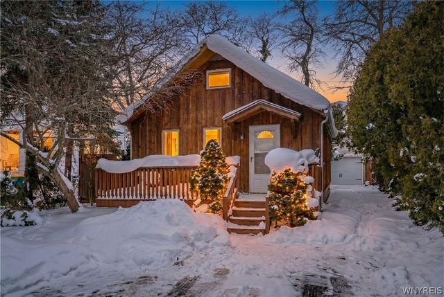 5216 Orchard Avenue, Hamburg, NY 14075