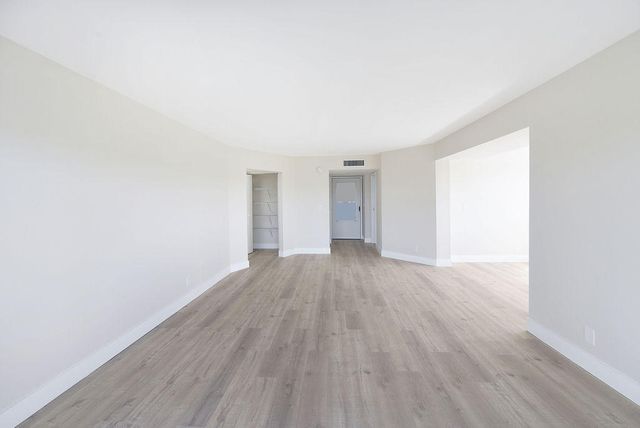 3590 Via 501, Lake Worth, FL 33467