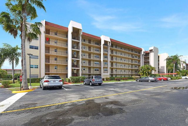 3590 Via 501, Lake Worth, FL 33467