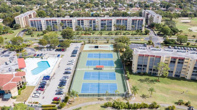 3590 Via 501, Lake Worth, FL 33467