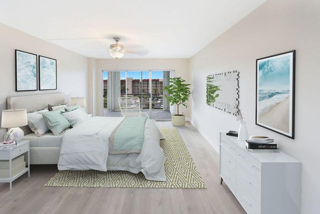 3590 Via 501, Lake Worth, FL 33467