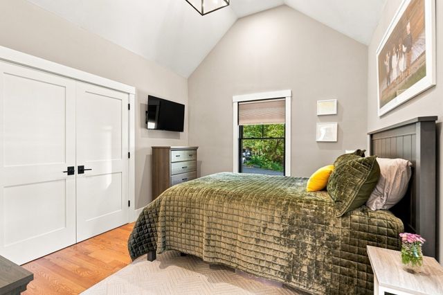 11 Locke St, Winchester, MA 01890