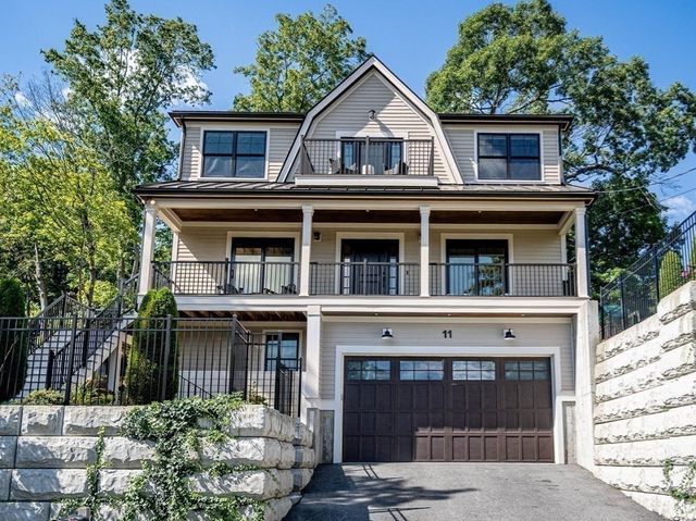 11 Locke St, Winchester, MA 01890