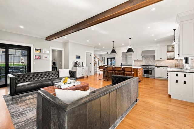 11 Locke St, Winchester, MA 01890