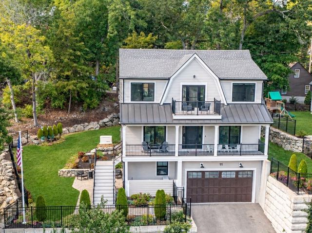 11 Locke St, Winchester, MA 01890