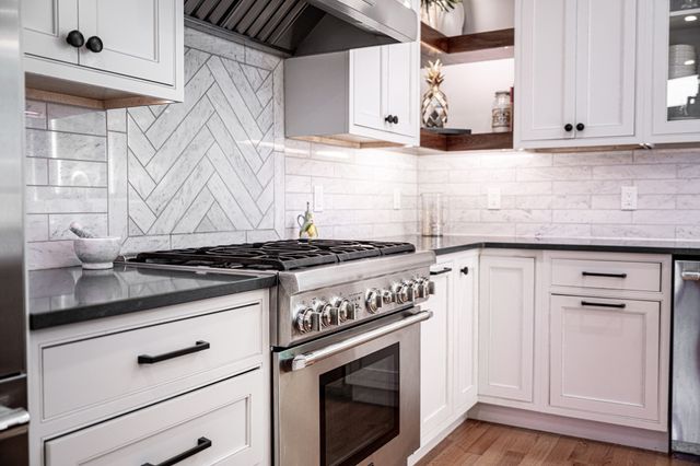 11 Locke St, Winchester, MA 01890