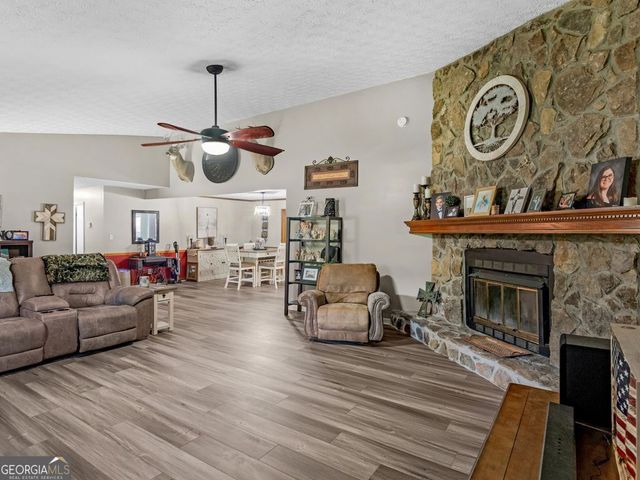 95 Green Valley Circle, Mcdonough, GA 30252