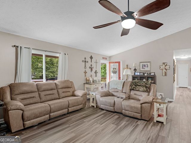 95 Green Valley Circle, Mcdonough, GA 30252