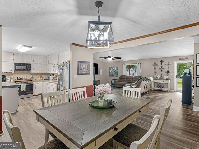 95 Green Valley Circle, Mcdonough, GA 30252