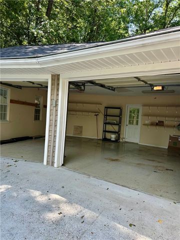 105 Eagle Court, Westminster, SC 29693