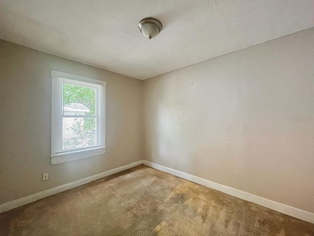 10106 N ARDEN AVENUE, Tampa, FL 33612