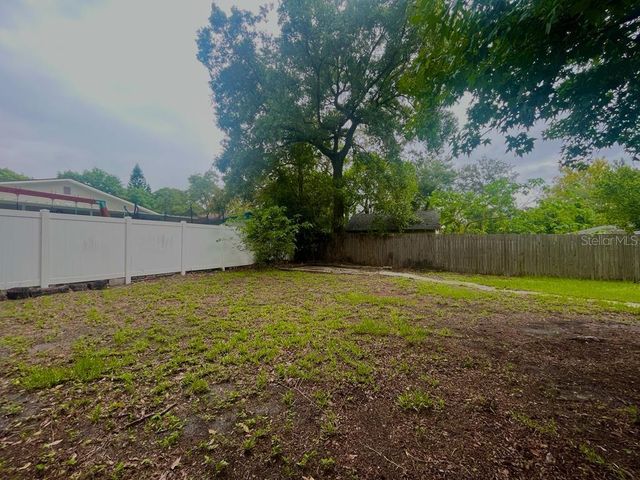 10106 N ARDEN AVENUE, Tampa, FL 33612