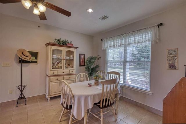 194 Burtom Rd, Eatonton, GA 31024