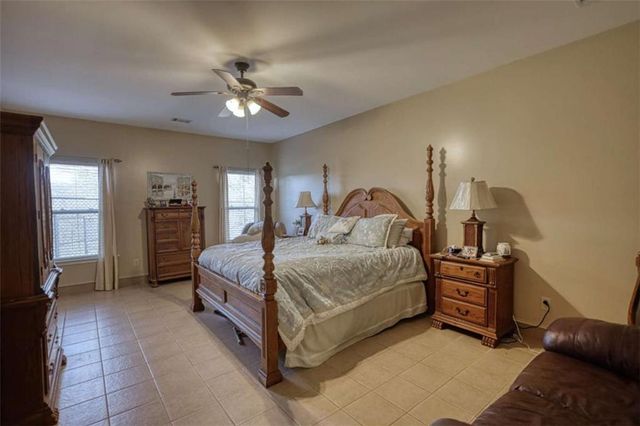 194 Burtom Rd, Eatonton, GA 31024