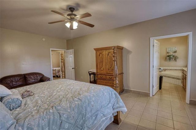 194 Burtom Rd, Eatonton, GA 31024