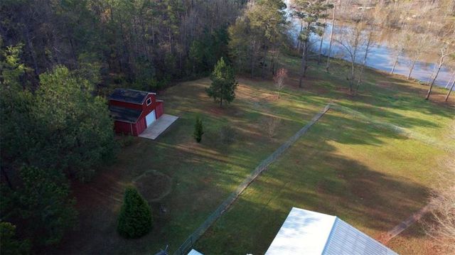 194 Burtom Rd, Eatonton, GA 31024