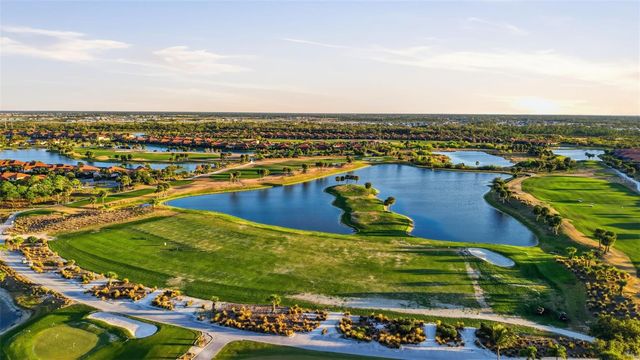 10054 CROOKED CREEK DRIVE 102, Venice, FL 34293