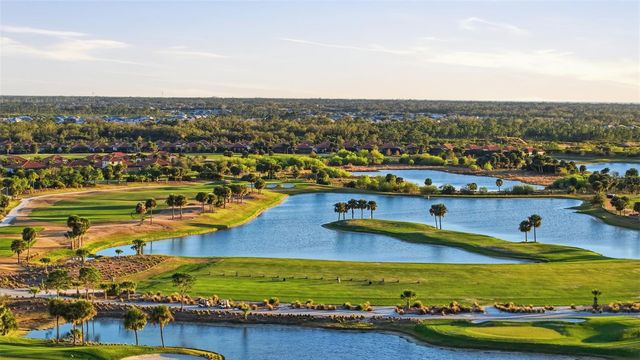 10054 CROOKED CREEK DRIVE 102, Venice, FL 34293