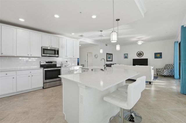 10054 CROOKED CREEK DRIVE 102, Venice, FL 34293