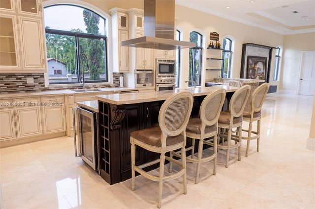 2835 SW 132nd Ave, Miami, FL 33175