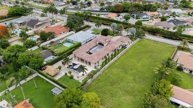 2835 SW 132nd Ave, Miami, FL 33175