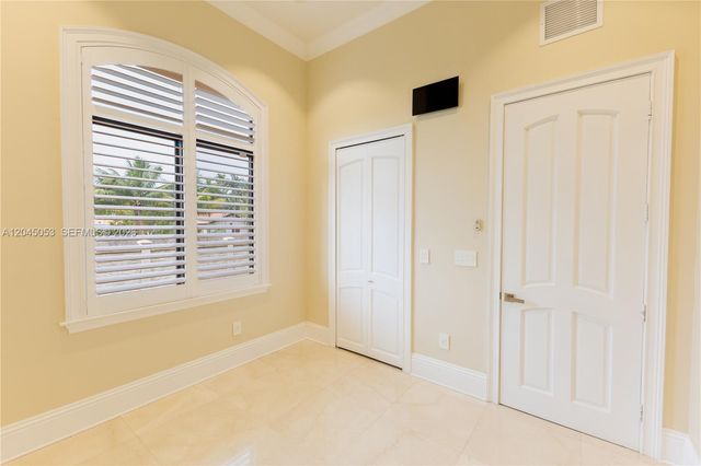 2835 SW 132nd Ave, Miami, FL 33175