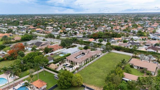 2835 SW 132nd Ave, Miami, FL 33175