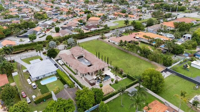 2835 SW 132nd Ave, Miami, FL 33175