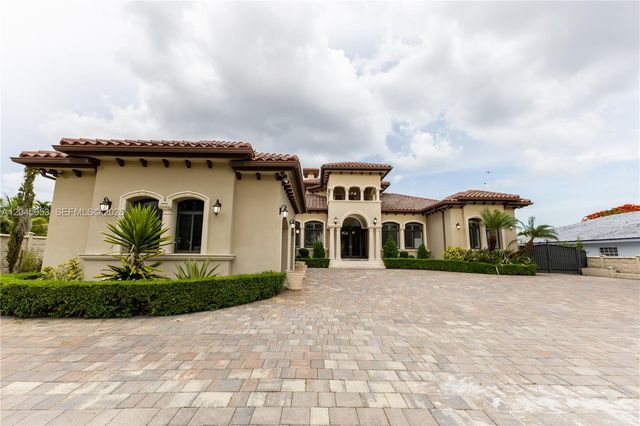 2835 SW 132nd Ave, Miami, FL 33175