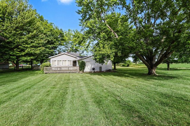 58655 Penn Road, Cassopolis, MI 49031