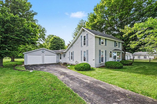 58655 Penn Road, Cassopolis, MI 49031