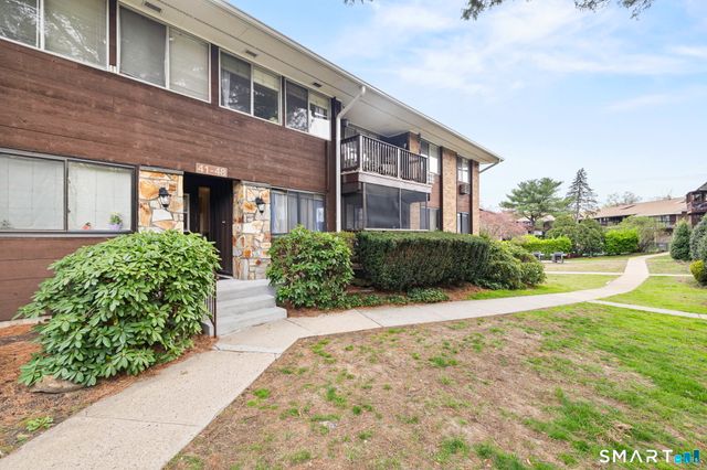 154 Cold Spring Road 47, Stamford, CT 06905