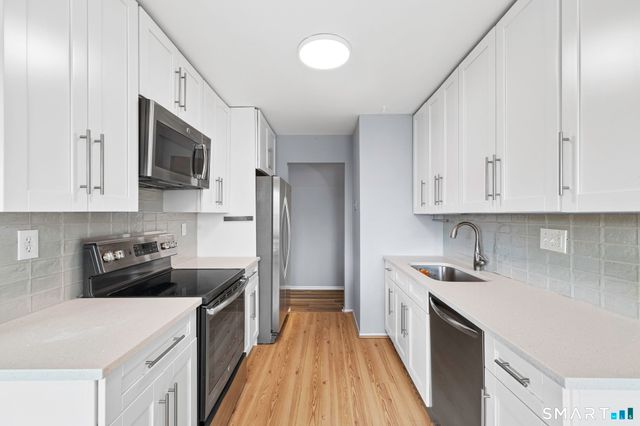 154 Cold Spring Road 47, Stamford, CT 06905