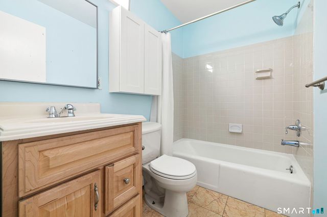 154 Cold Spring Road 47, Stamford, CT 06905