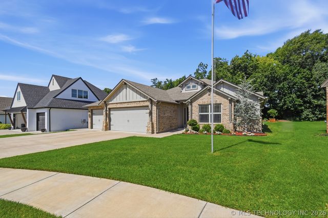 13828 S 21st Street E, Bixby, OK 74008